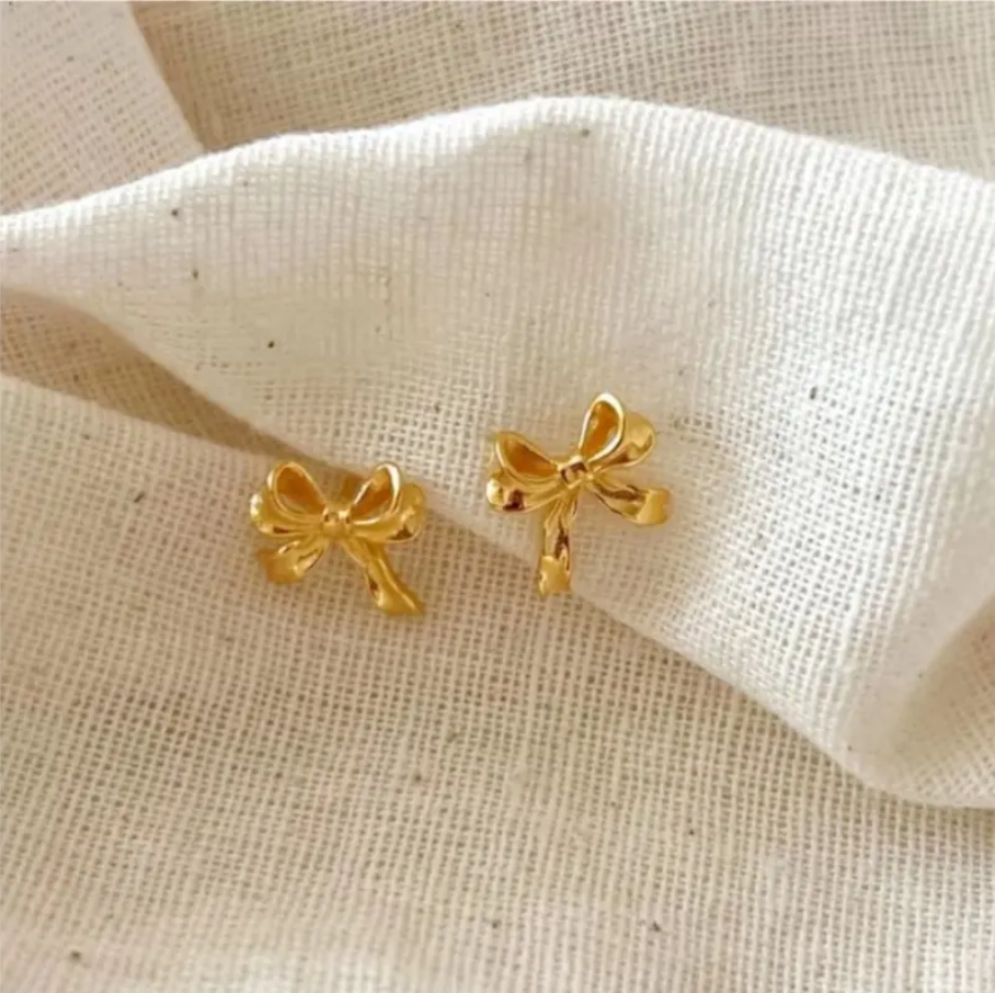 CINTA Gold Bowknot Stud